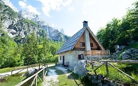 Mountain Heart Holiday House